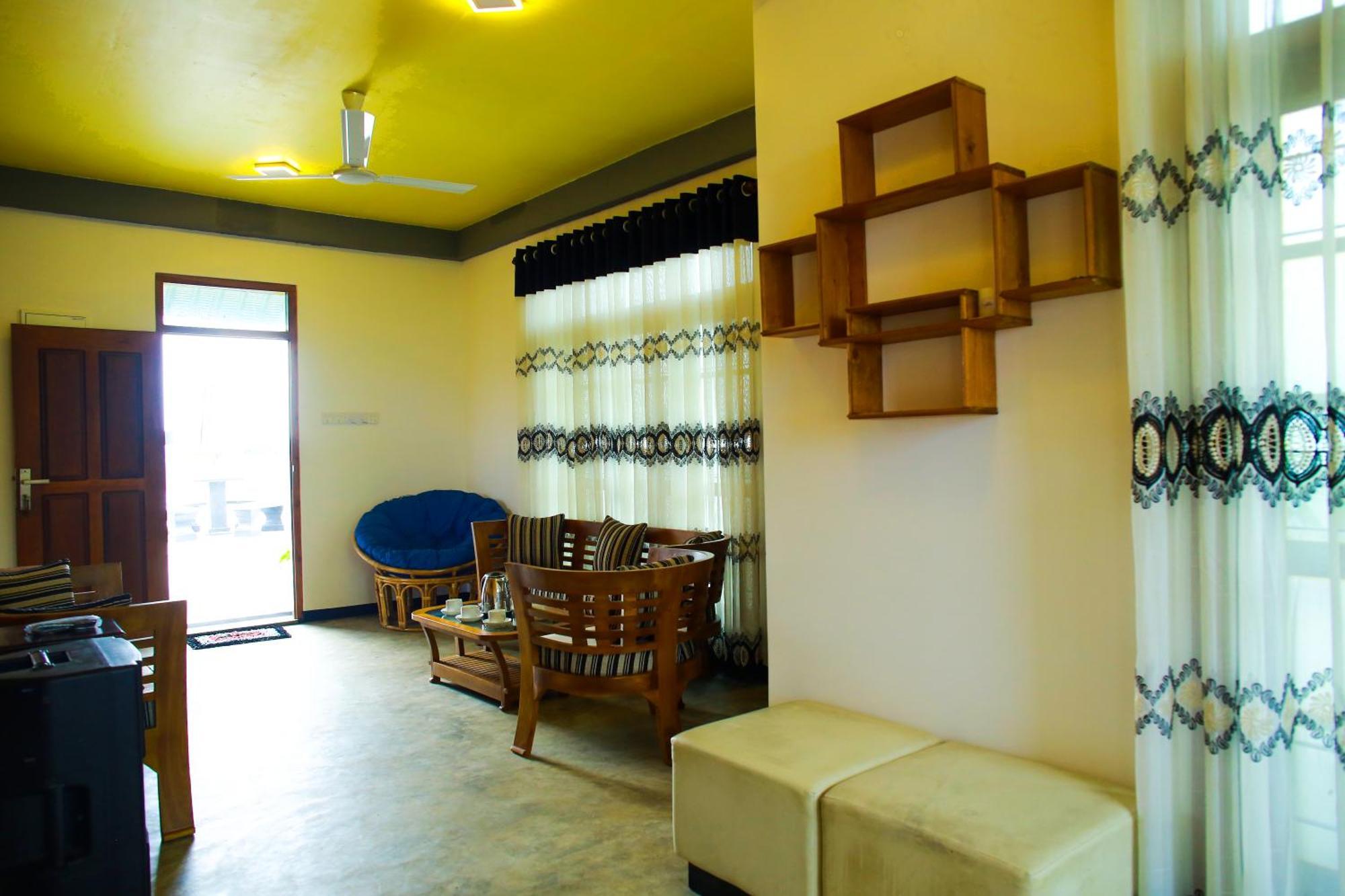 Isindu Sky Lodge มิริสซา ภายนอก รูปภาพ