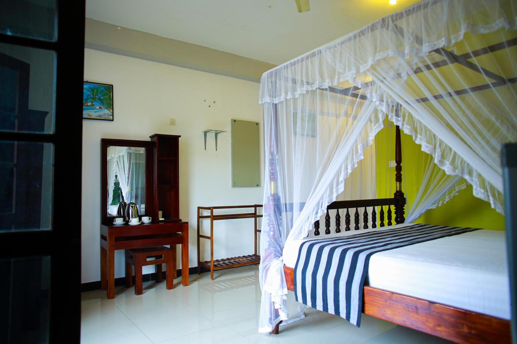 Isindu Sky Lodge มิริสซา ภายนอก รูปภาพ